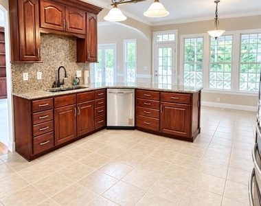 214 Billingrath Turn Lane - Photo Thumbnail 8