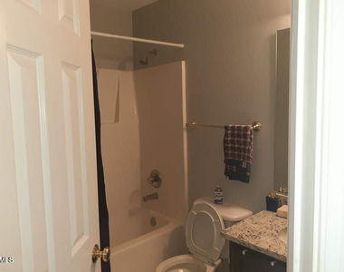 220 Whistling Swan Drive - Photo Thumbnail 5