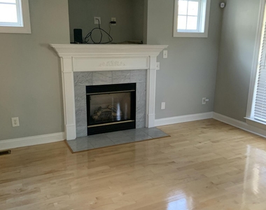220 Whistling Swan Drive - Photo Thumbnail 19