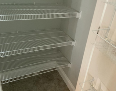 220 Whistling Swan Drive - Photo Thumbnail 20