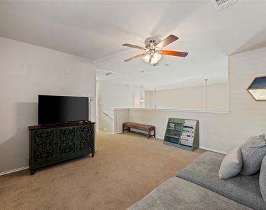 1520 Huckleberry Ln - Photo Thumbnail 26