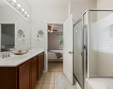 1520 Huckleberry Ln - Photo Thumbnail 22