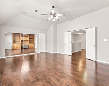15616 Belfin Dr - Photo Thumbnail 16
