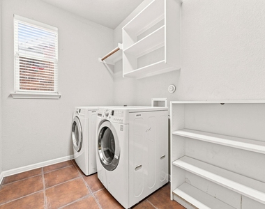 15616 Belfin Dr - Photo Thumbnail 10