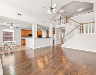 15616 Belfin Dr - Photo Thumbnail 6