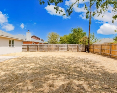 3507 Crownover St - Photo Thumbnail 28