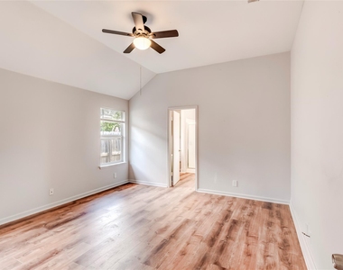 3507 Crownover St - Photo Thumbnail 16