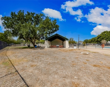 3507 Crownover St - Photo Thumbnail 34