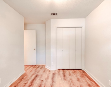 3507 Crownover St - Photo Thumbnail 24