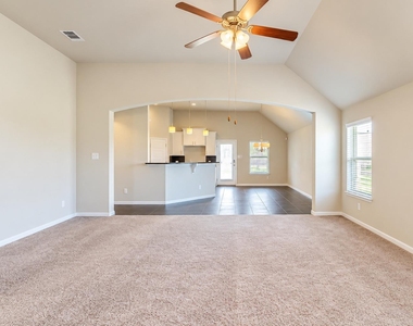 2021 Garretts Way - Photo Thumbnail 4
