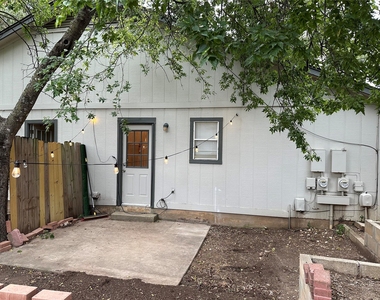 2600 Howellwood Way - Photo Thumbnail 5