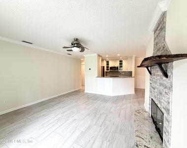 500 Sandiron Circle - Photo Thumbnail 9