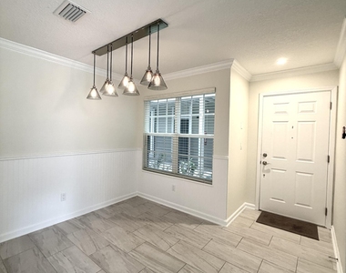 500 Sandiron Circle - Photo Thumbnail 6