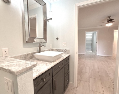500 Sandiron Circle - Photo Thumbnail 19