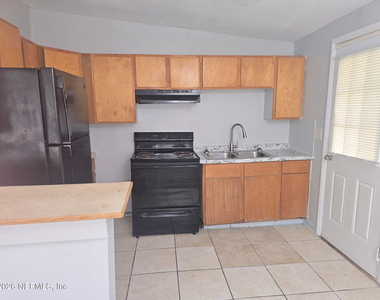 4324 Detaille Drive - Photo Thumbnail 5