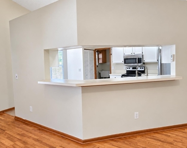 9089 Forgemaker Court - Photo Thumbnail 4