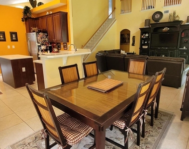 8247 Hedgewood Drive - Photo Thumbnail 22