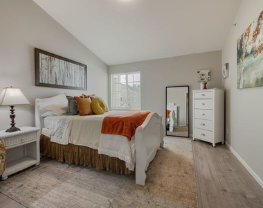 154 Bertram Drive - Photo Thumbnail 3