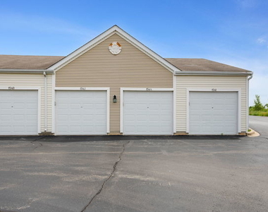 154 Bertram Drive - Photo Thumbnail 6
