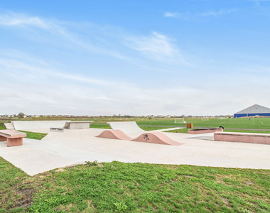 154 Bertram Drive - Photo Thumbnail 22