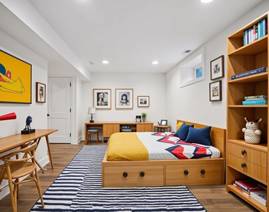 247 Highwood Avenue - Photo Thumbnail 12