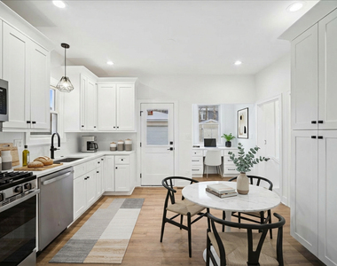 247 Highwood Avenue - Photo Thumbnail 4