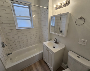 4753 N Monticello Avenue - Photo Thumbnail 7