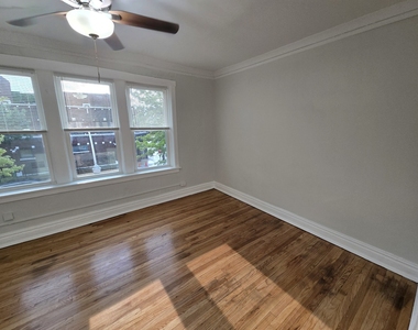 4753 N Monticello Avenue - Photo Thumbnail 1