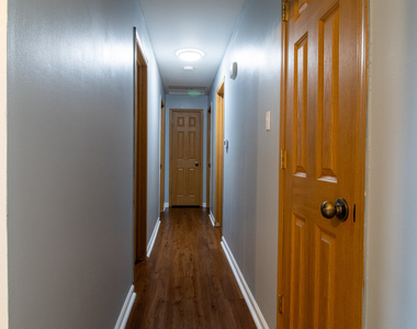 500 N Westwood Avenue - Photo Thumbnail 13