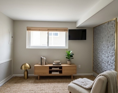 500 N Westwood Avenue - Photo Thumbnail 40