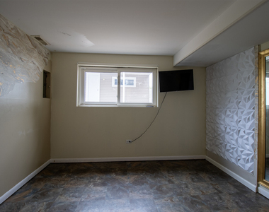 500 N Westwood Avenue - Photo Thumbnail 39