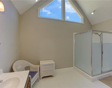 6310 Black Oak Drive - Photo Thumbnail 27