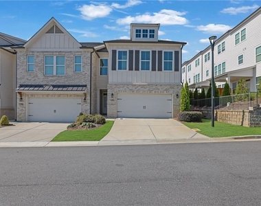 1252 Windmill Parkway - Photo Thumbnail 1