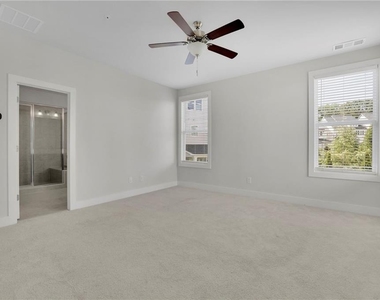 1252 Windmill Parkway - Photo Thumbnail 16