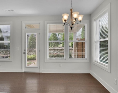 1252 Windmill Parkway - Photo Thumbnail 9