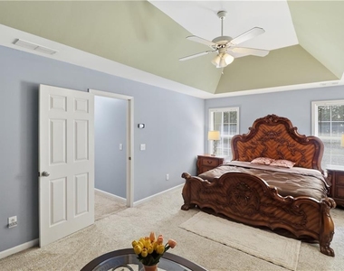 108 Township Court - Photo Thumbnail 18
