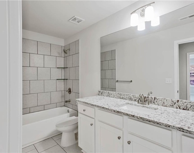 2423 Chene Drive - Photo Thumbnail 20