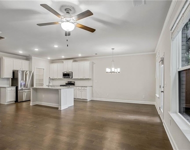 2423 Chene Drive - Photo Thumbnail 11