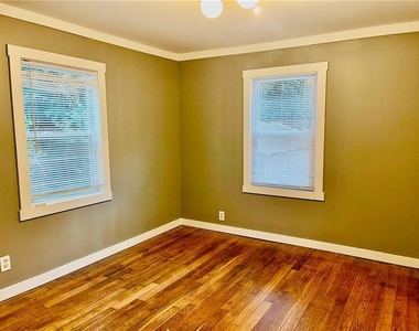 3518 Carroll - Photo Thumbnail 6