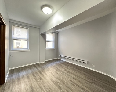 4503 N Malden Street - Photo Thumbnail 14