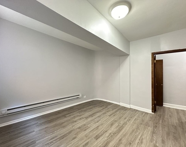 4503 N Malden Street - Photo Thumbnail 16