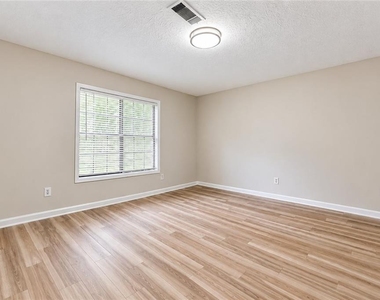 3063 Destin Circle - Photo Thumbnail 22