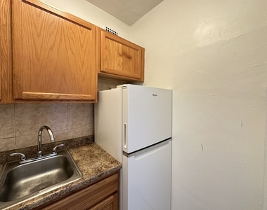 434 W Wellington Avenue - Photo Thumbnail 4