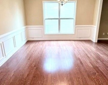 3765 Silver Springs Road - Photo Thumbnail 14