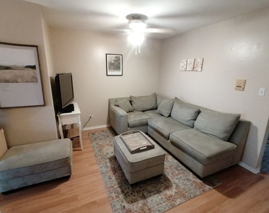 2217 W Nichols Drive - Photo Thumbnail 2