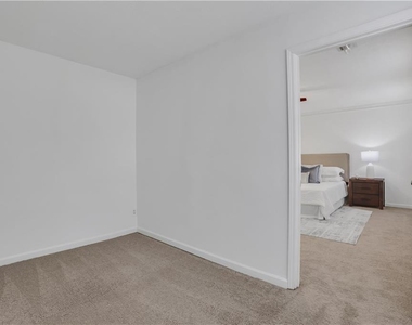 2207 Heritage Trace View - Photo Thumbnail 23
