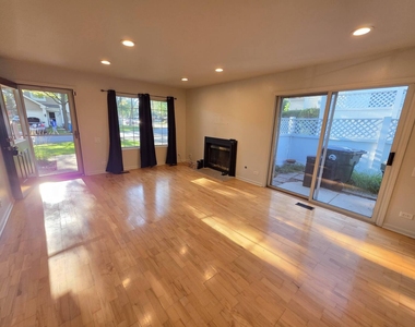 403 Trenton Court - Photo Thumbnail 21