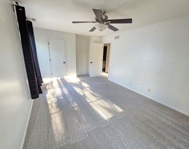 403 Trenton Court - Photo Thumbnail 12