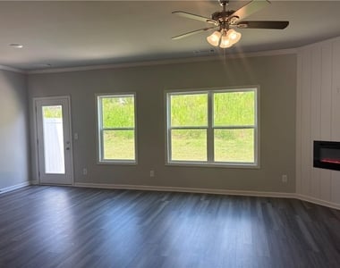 5274 Fox Den Road - Photo Thumbnail 8