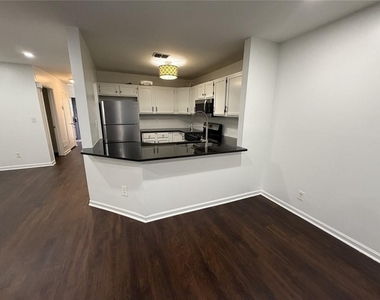 3253 Tennington Place - Photo Thumbnail 3